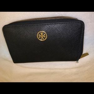 Tory Burch Black Bi-Fold Wallet